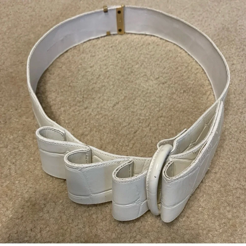 Roberto Dalpra Cream Croc Genuine Leather Bow Belt-Sz 32  display picture 3